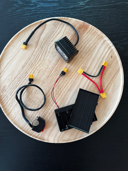 CRW V1 Light Kit (AA Battery)