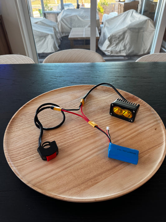 CRW V2 Light Kit (Rechargeable battery)